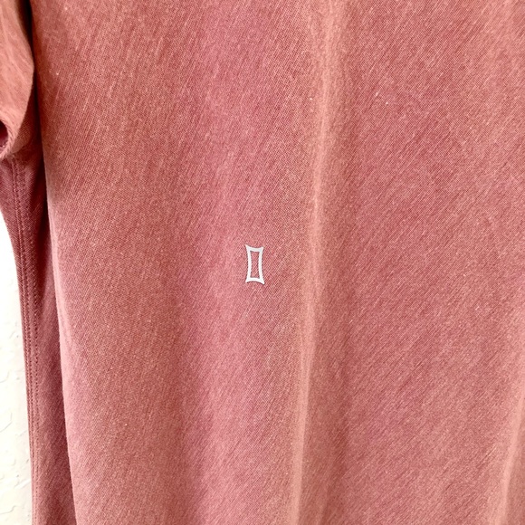 Kit and Ace Asymmetrical Wave Tee - Picture 2 of 11